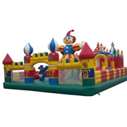 Cheap inflatable amusement park